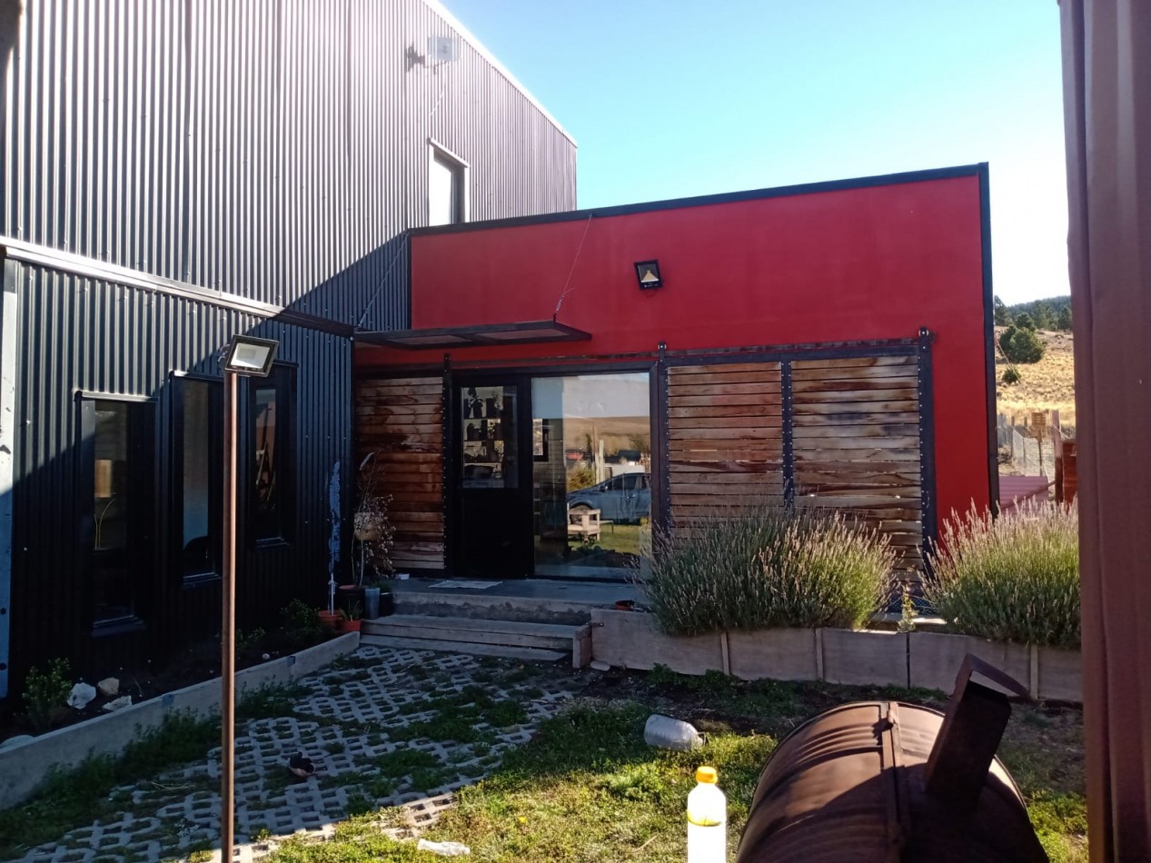 DESTACADA CASA EN VENTA EN BARRIO AMERICA