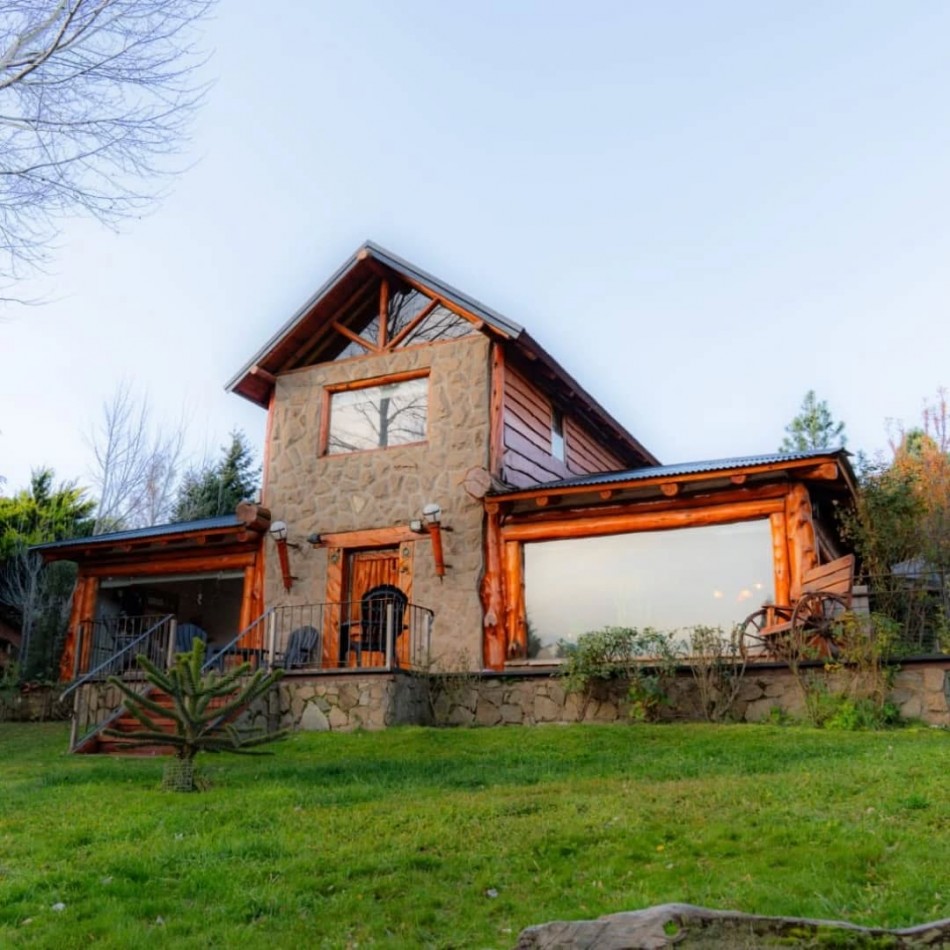 Venta de 2 viviendas en barrio Ruca Hue, San Martin de los Andes, Neuquen