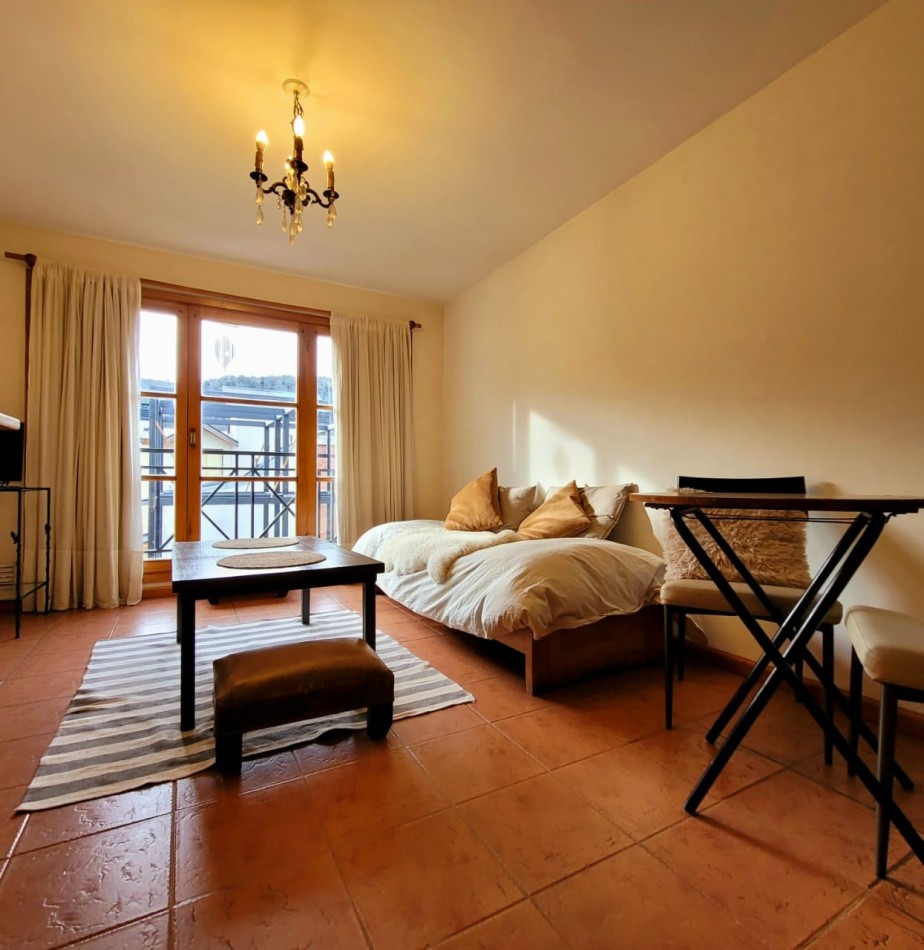 Departamento 2 ambientes en Av. San Martin