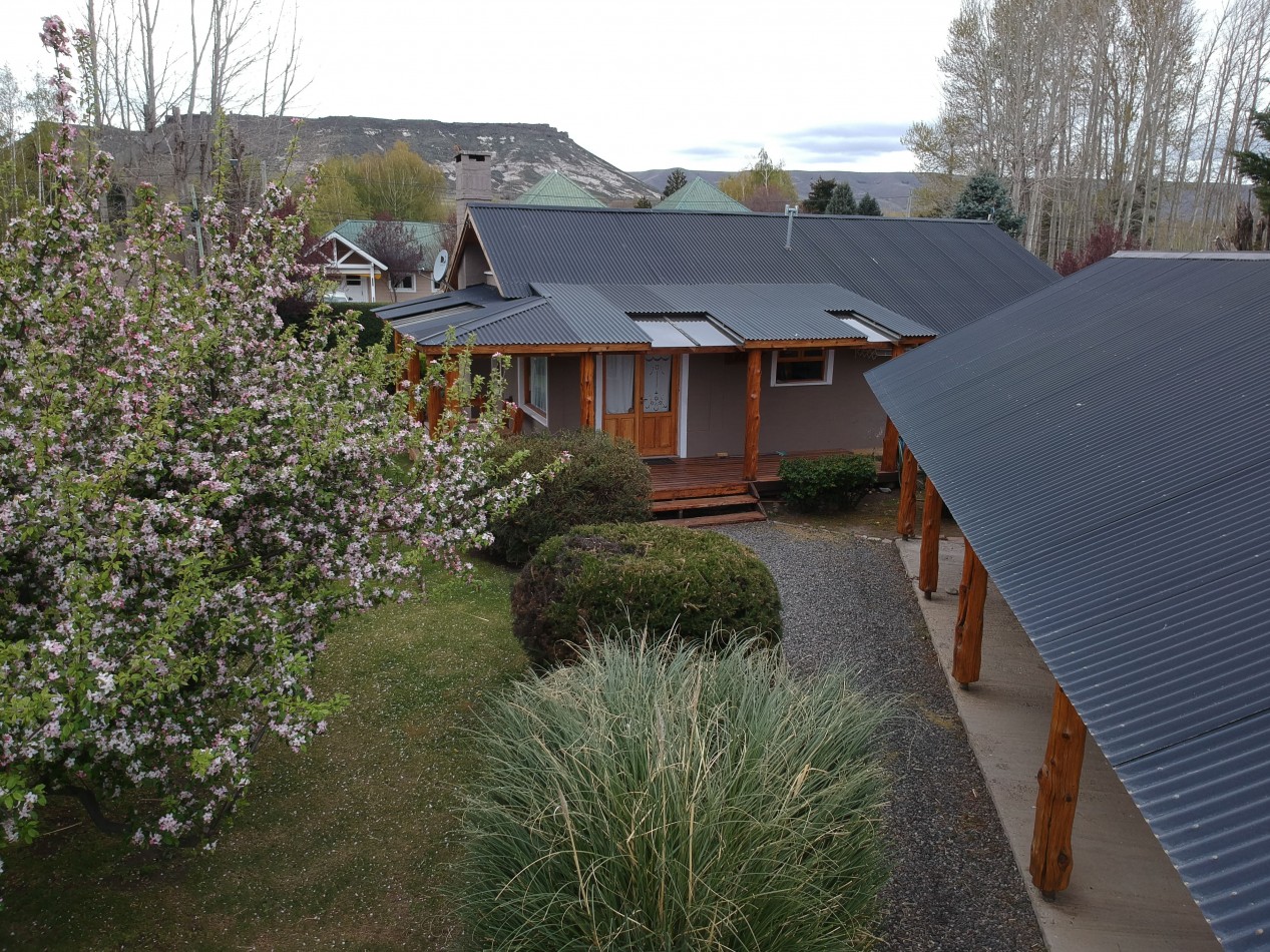 Casa 3 dormitorios a pasos del Rio Chimehuin en Junin de los Andes, Neuquen