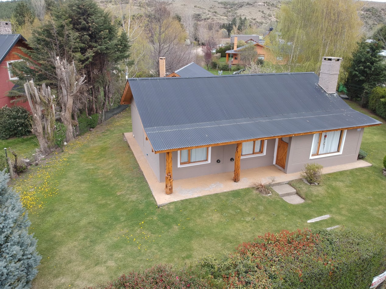 Casa 3 dormitorios a pasos del Rio Chimehuin en Junin de los Andes, Neuquen
