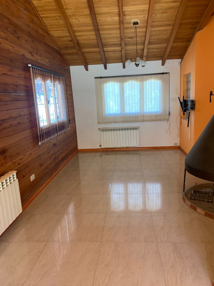 Destacada casa 4 habitaciones, 3 baños en Junin de los Andes, Neuquen
