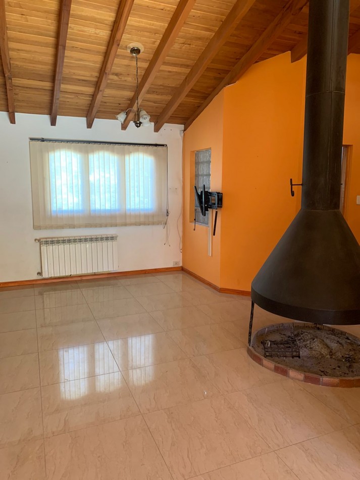 Destacada casa 4 habitaciones, 3 baños en Junin de los Andes, Neuquen