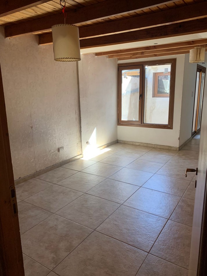 Destacada casa 4 habitaciones, 3 baños en Junin de los Andes, Neuquen