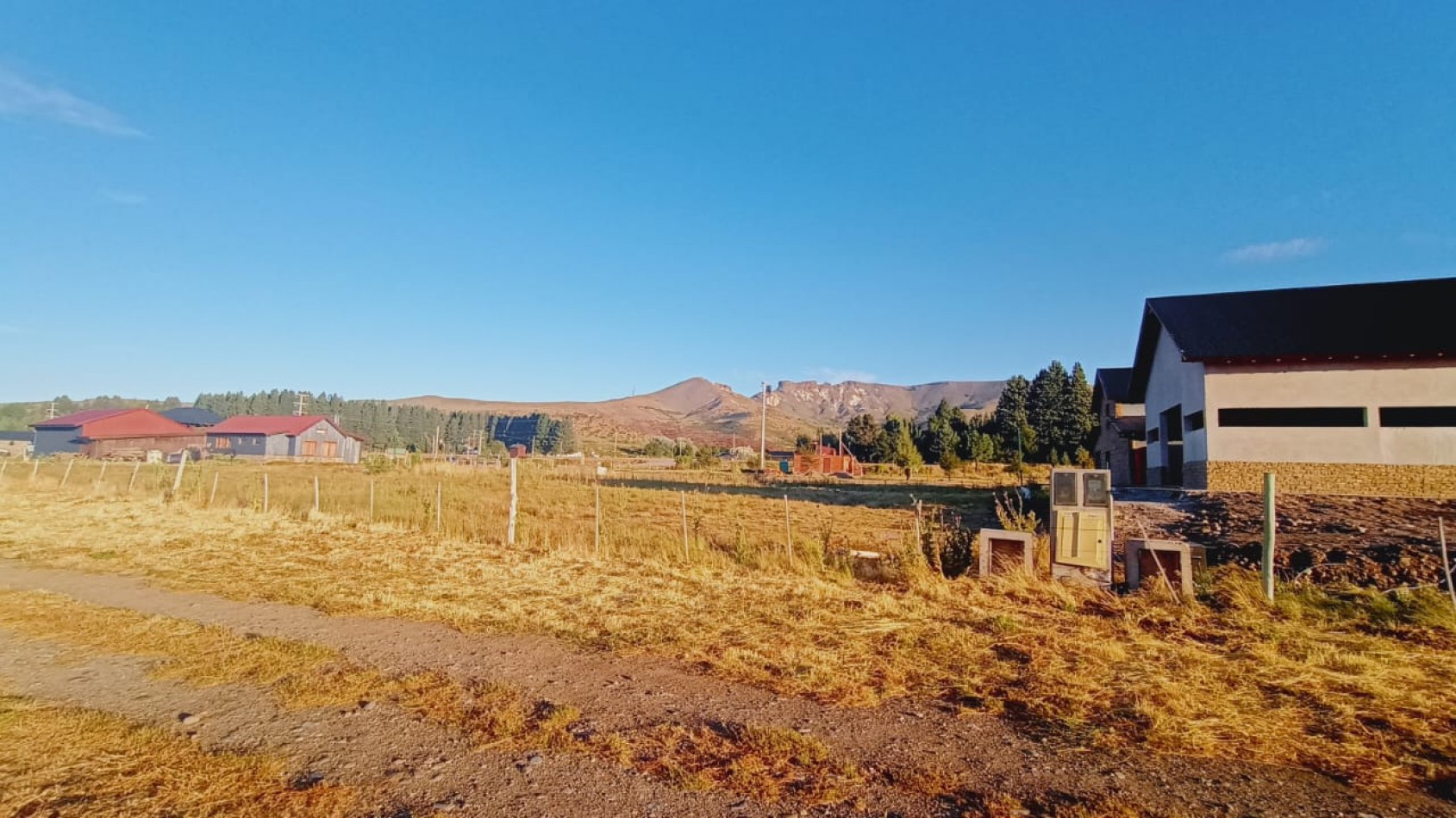LOTE COMERCIAL FRENTE A LA RUTA 