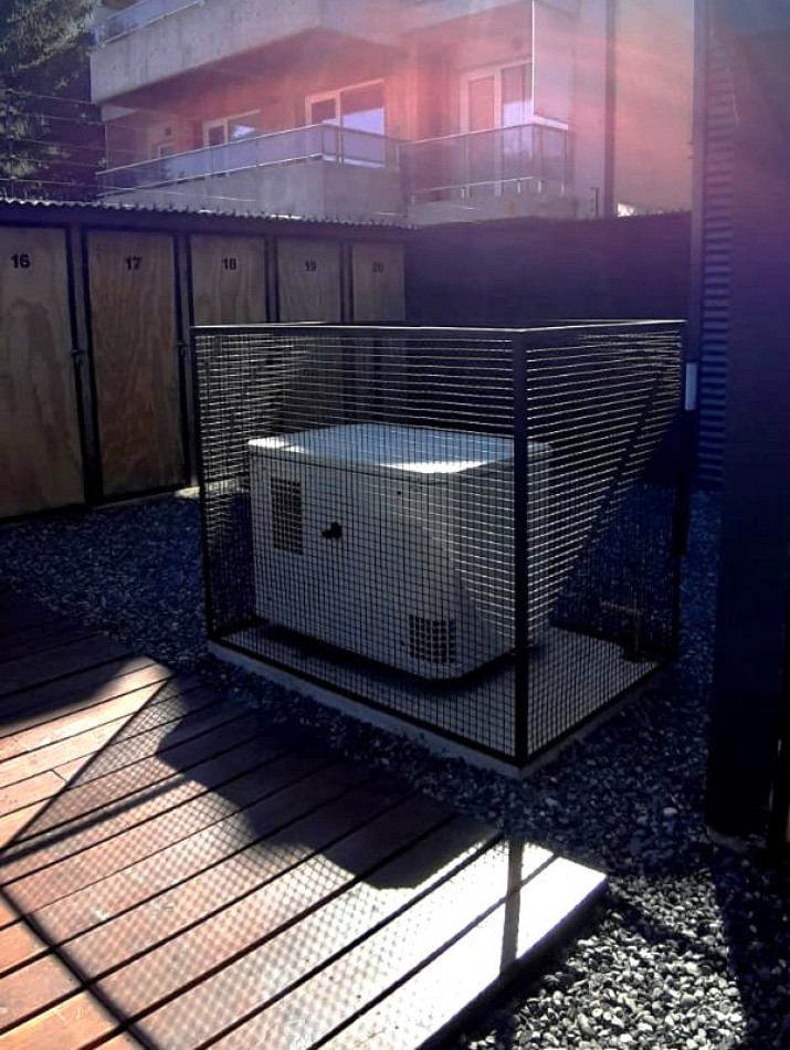Departamento 2 ambientes amoblado con amplio patio 