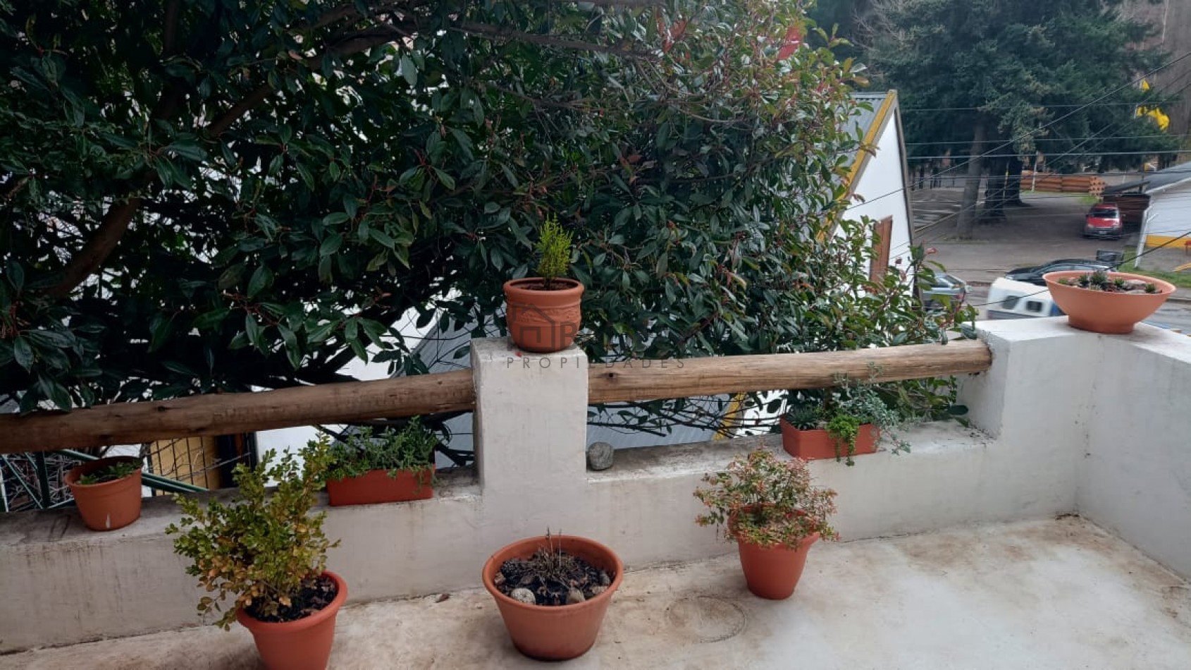 Departamento tipo duplex amoblado a pocas cuadras del centro