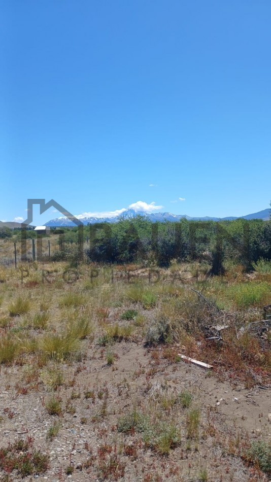 Casa con gran terreno en loteo Huechulafquen, Junin de los Andes, Neuquen