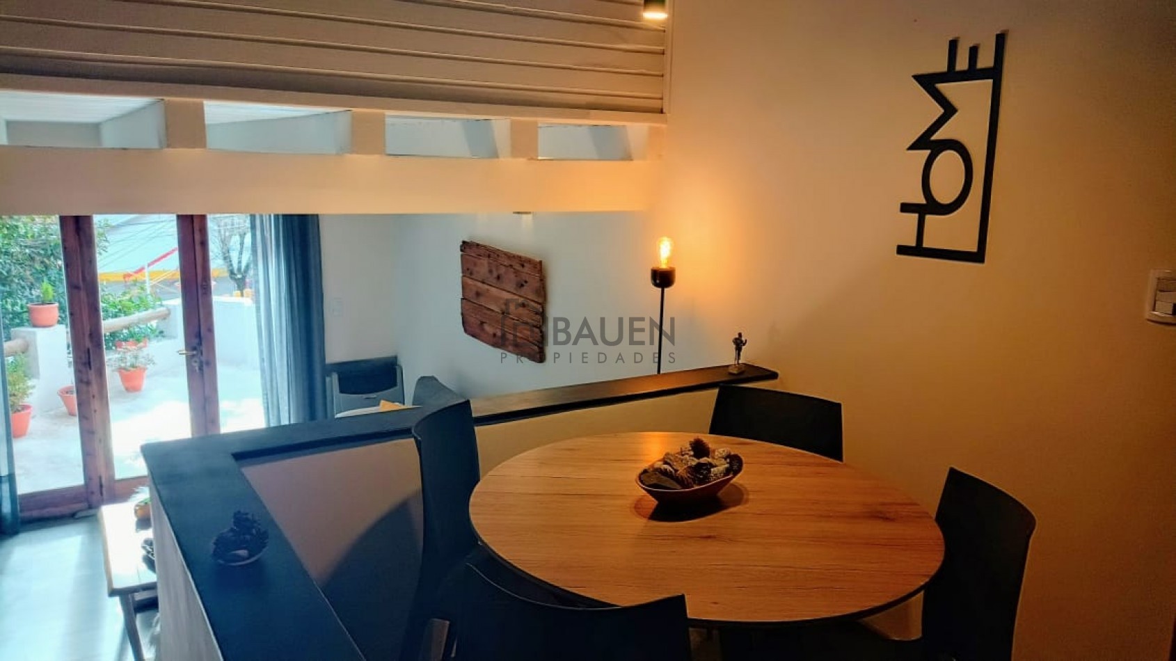 Departamento tipo duplex amoblado a pocas cuadras del centro