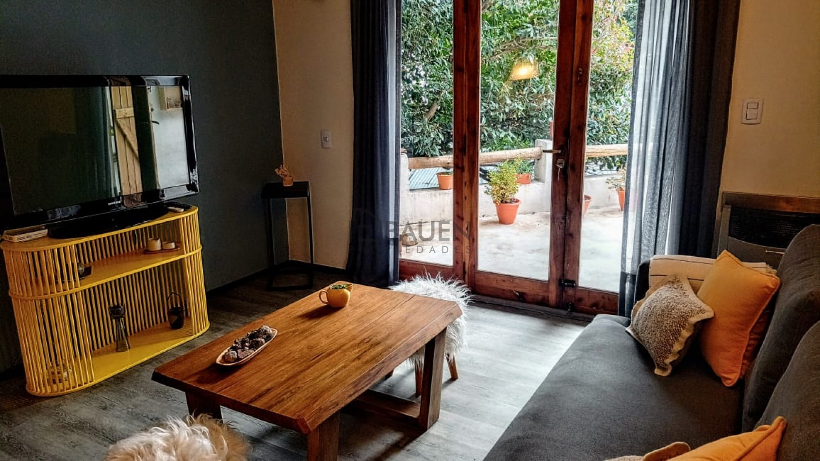 Departamento tipo duplex amoblado a pocas cuadras del centro