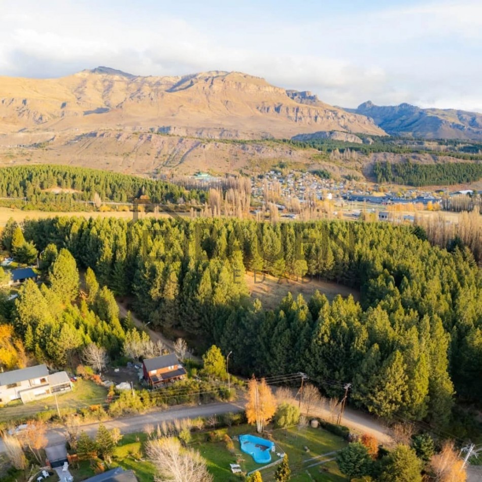 Venta de 2 viviendas en barrio Ruca Hue, San Martin de los Andes, Neuquen