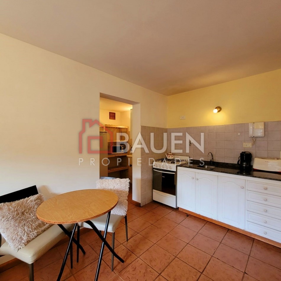 Departamento 2 ambientes en Av. San Martin