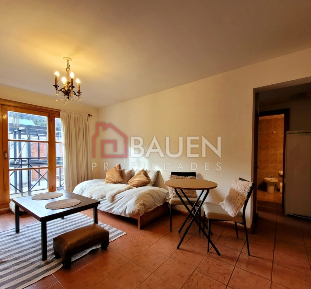 Departamento 2 ambientes en Av. San Martin