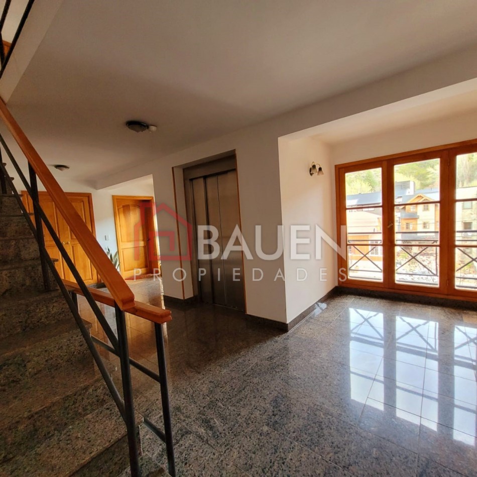 Departamento 2 ambientes en Av. San Martin
