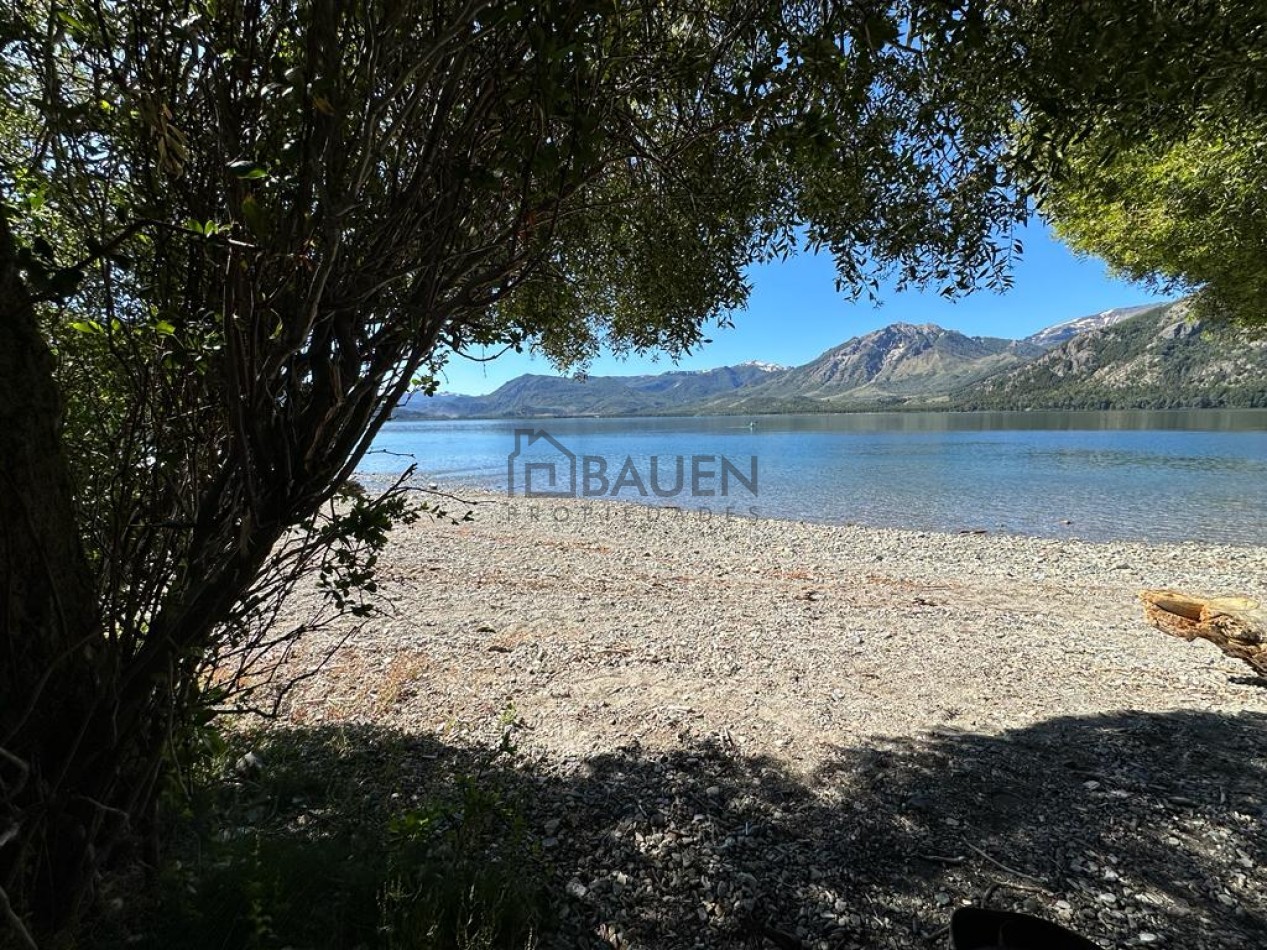 Terreno frente al lago en Peninsula de Meliquina