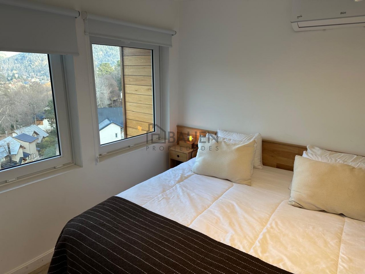 Exclusivo departamento amoblado con vista a la montaña