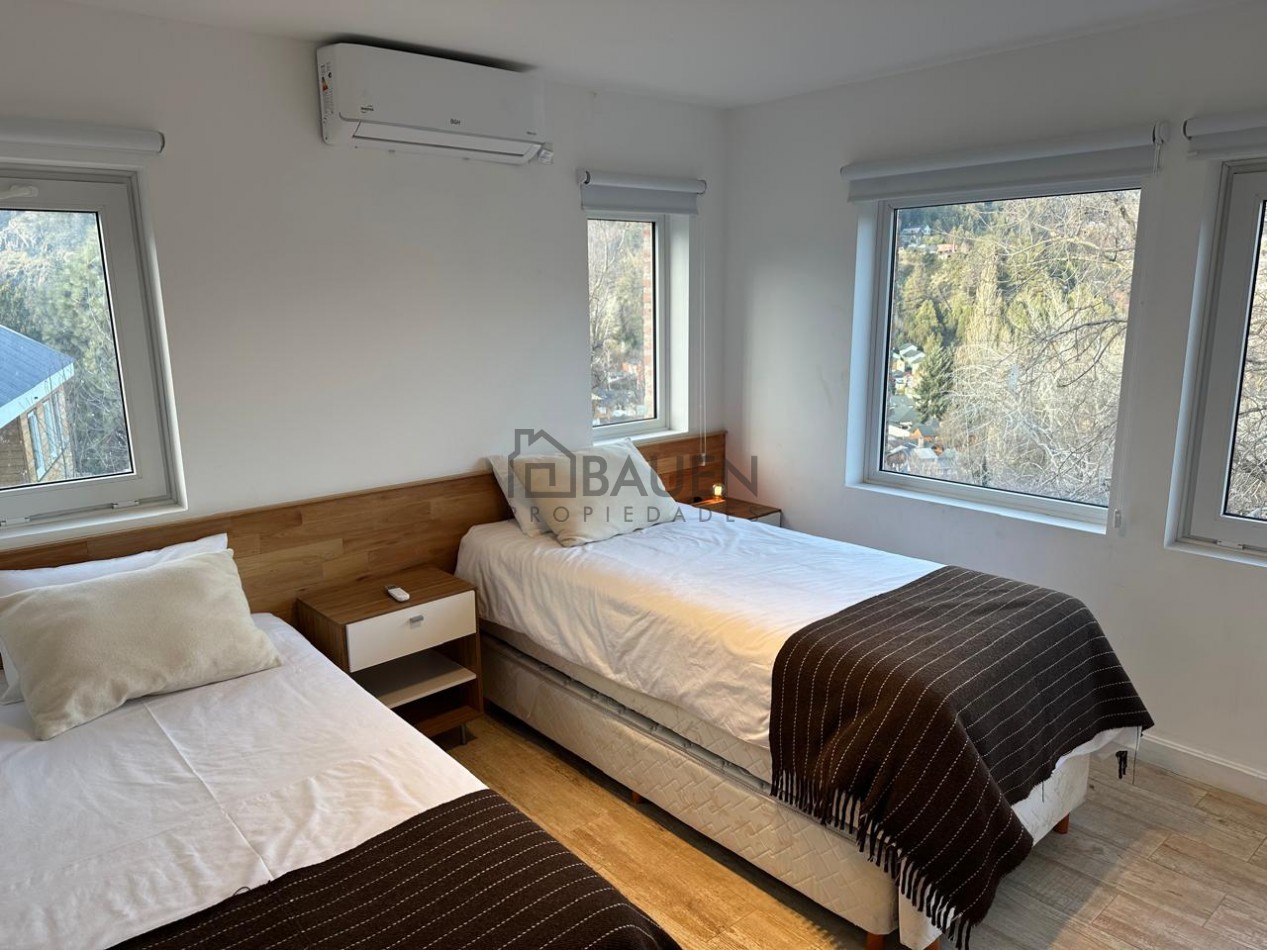 Exclusivo departamento amoblado con vista a la montaña