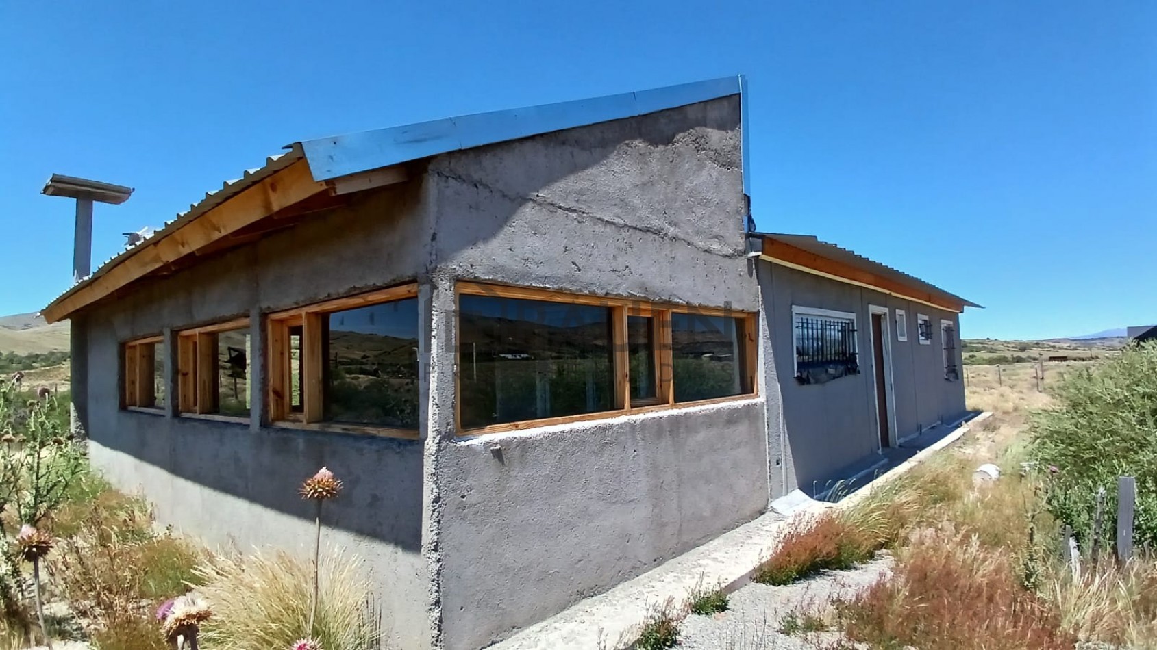 Casa con gran terreno en loteo Huechulafquen, Junin de los Andes, Neuquen