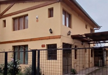 Hemosa casa centrica 3 dormitorios con quincho en Junin de los Andes, Neuquen