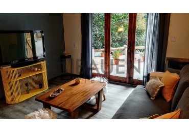 Departamento tipo duplex amoblado a pocas cuadras del centro